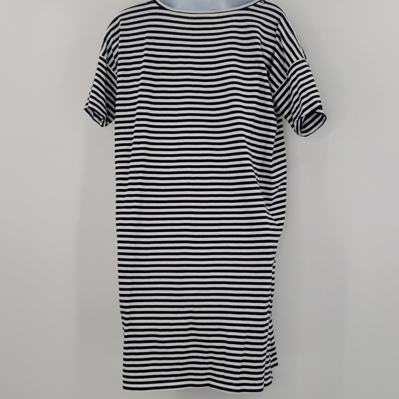 Everlane Striped T-Shirt Dress - Picture 5 of 7